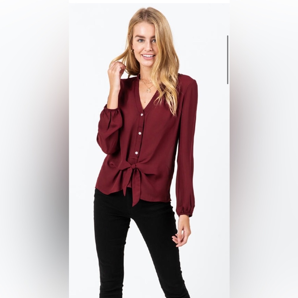 Francesca’s “Hannabelle Front Tie Blouse”